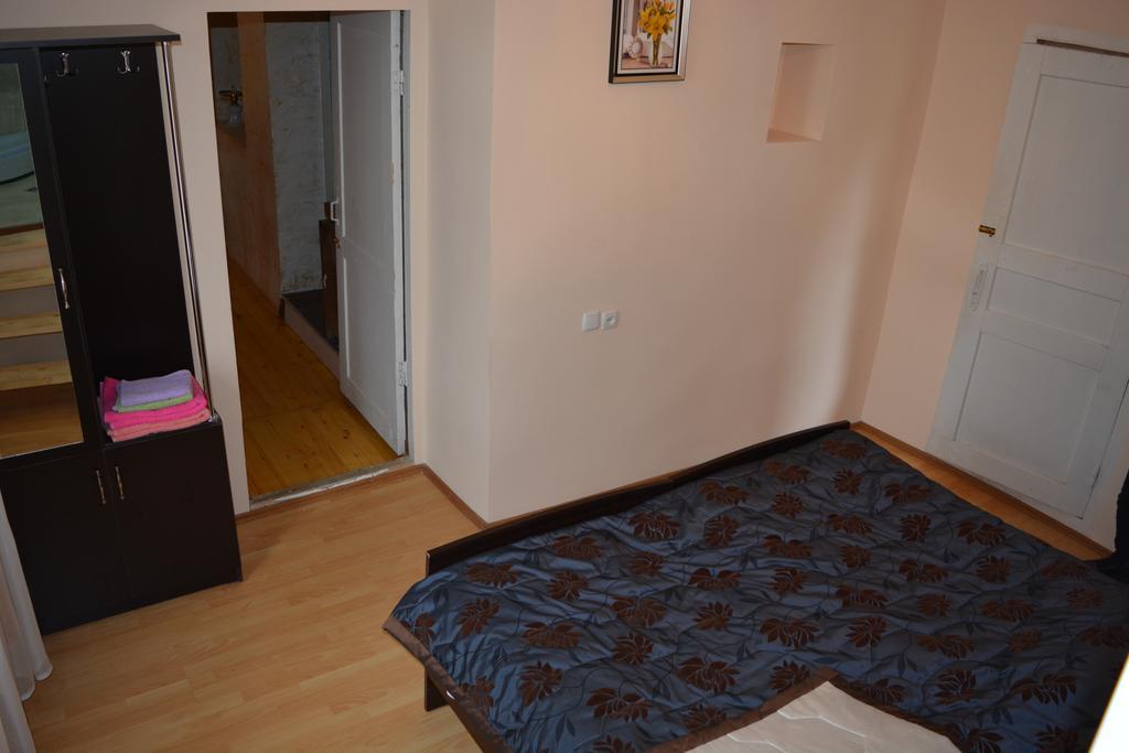 Mziuri Guest House Mestia Eksteriør billede